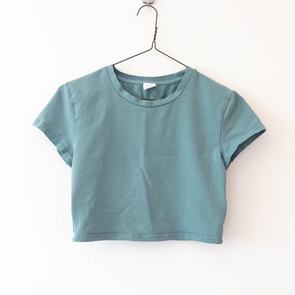 TNA Tops - Aritzia TNA Ortiz T-shirt in Teal, Size Medium